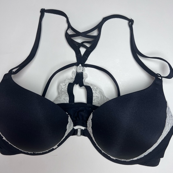 The Show Off La Senza Black/White Lace Covered Padded Open Front Bra Size 34B. - Picture 2 of 8